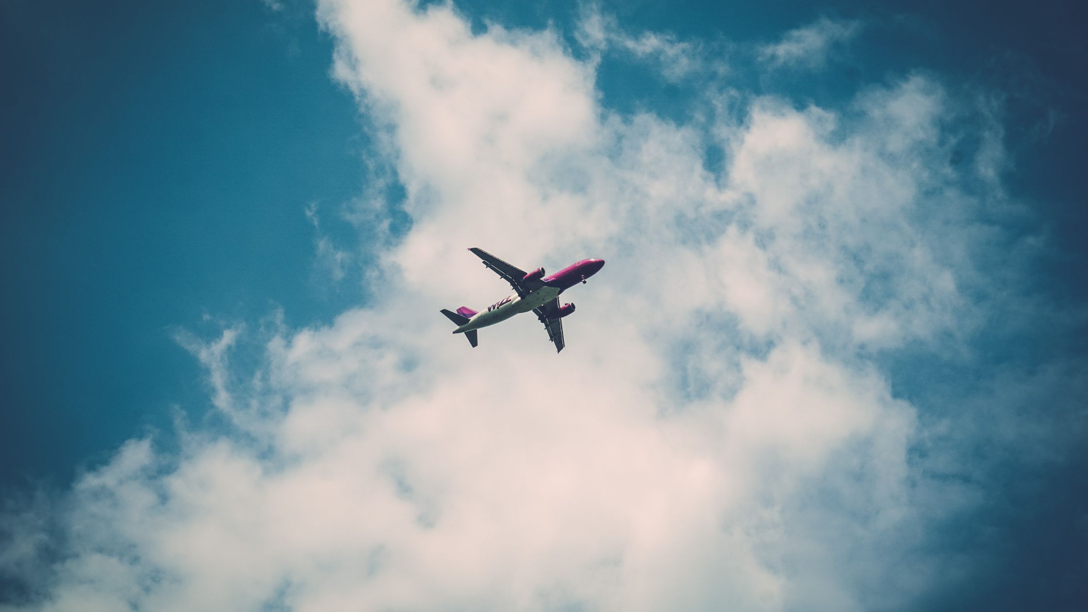 Iberia will fly to Tokyo and Shanghai